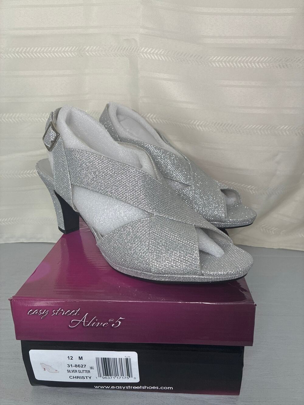 Easy Street Christy Peep Toe Slingback Sandals Silver Glitter Size 12M